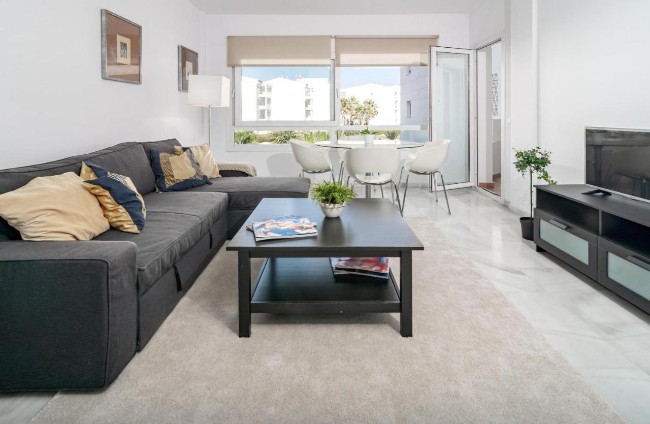 Pr45- Beach Front Apartment Puerto Banus 马尔韦利亚 外观 照片