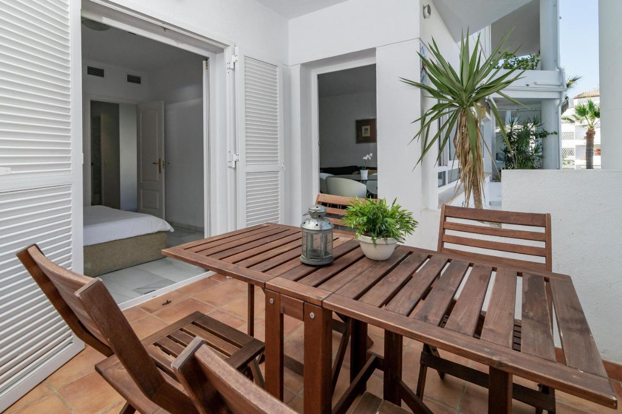 Pr45- Beach Front Apartment Puerto Banus 马尔韦利亚 外观 照片