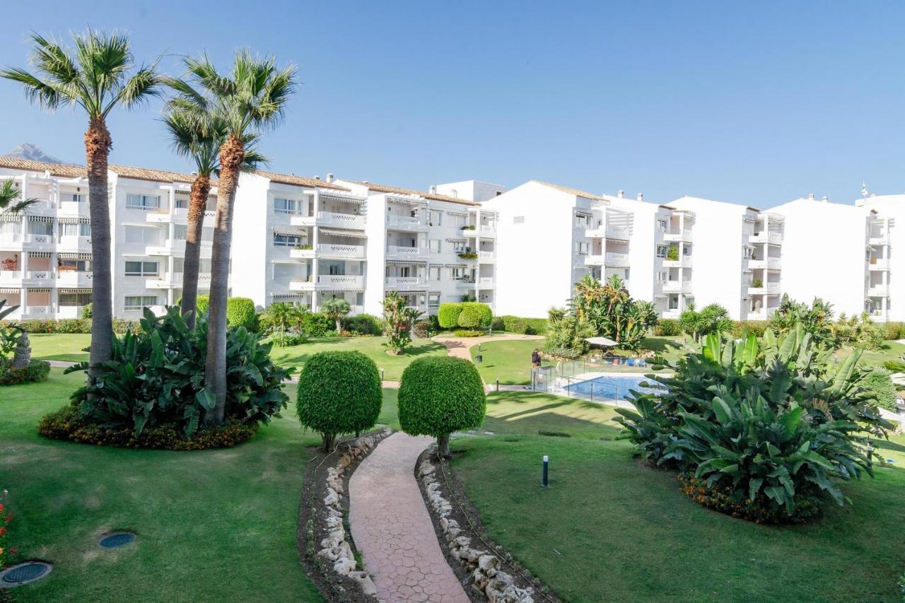 Pr45- Beach Front Apartment Puerto Banus 马尔韦利亚 外观 照片