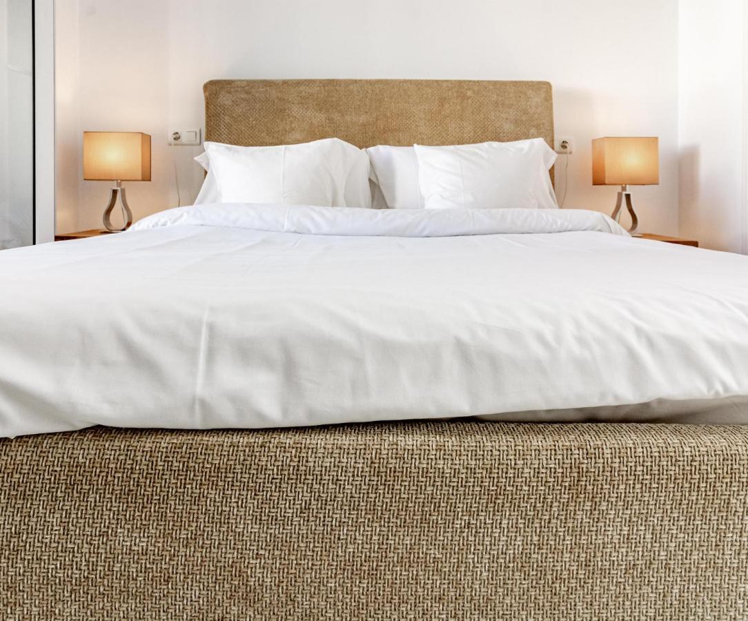 Pr45- Beach Front Apartment Puerto Banus 马尔韦利亚 外观 照片