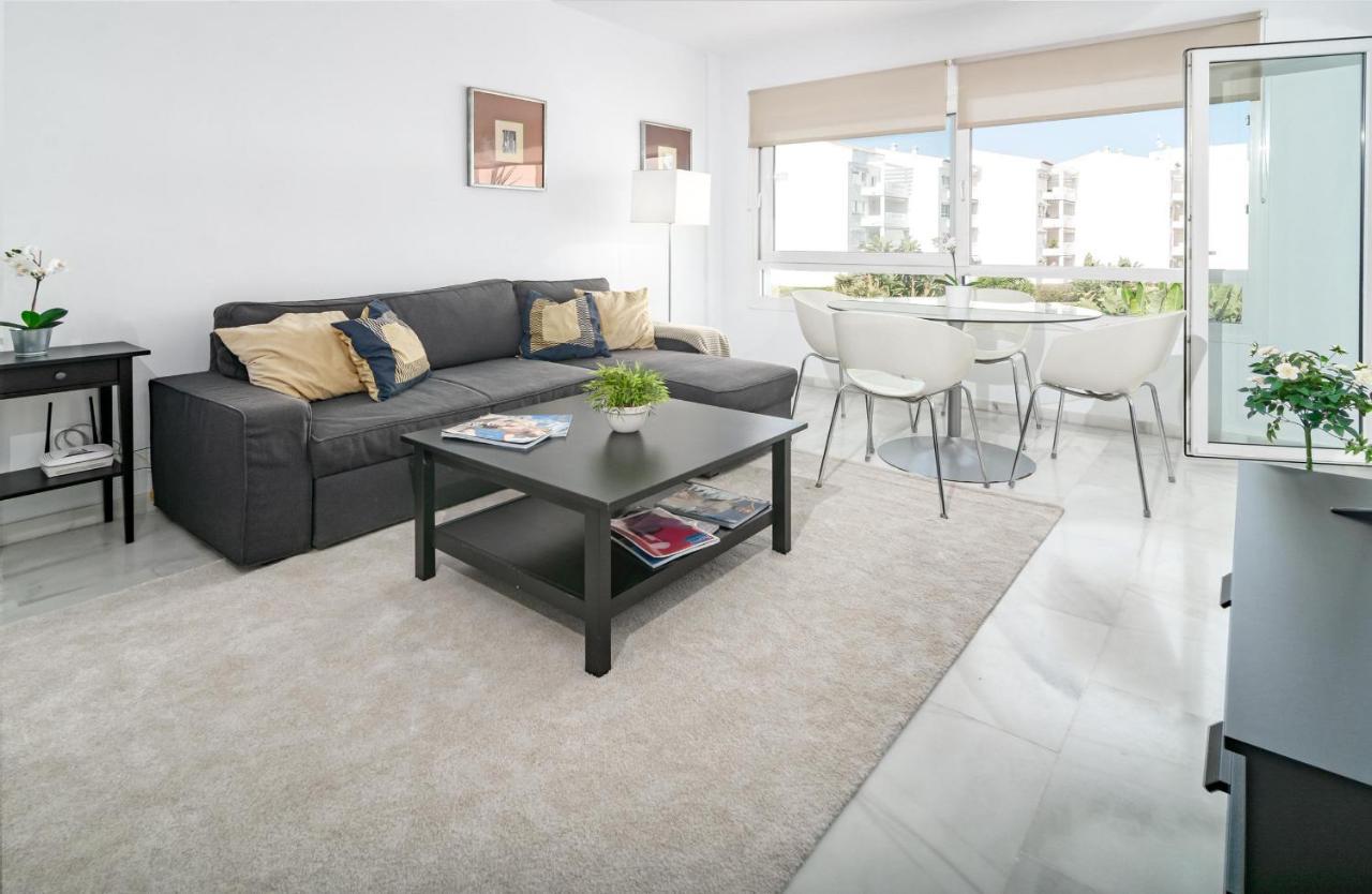 Pr45- Beach Front Apartment Puerto Banus 马尔韦利亚 外观 照片